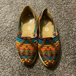 Womens mexican Sandles size 7